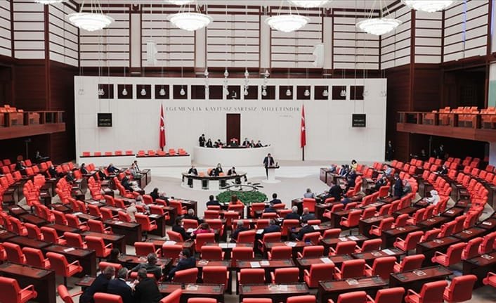 ekonomiye_iliskin_duzenlemeler_kabul_edildi_h189964_f6ca8